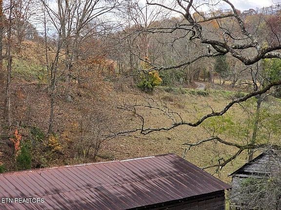 4th image of 3263 Trents Chapel Rd