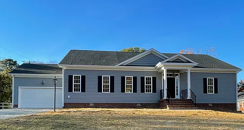 1720 Denham Rd Photo 1