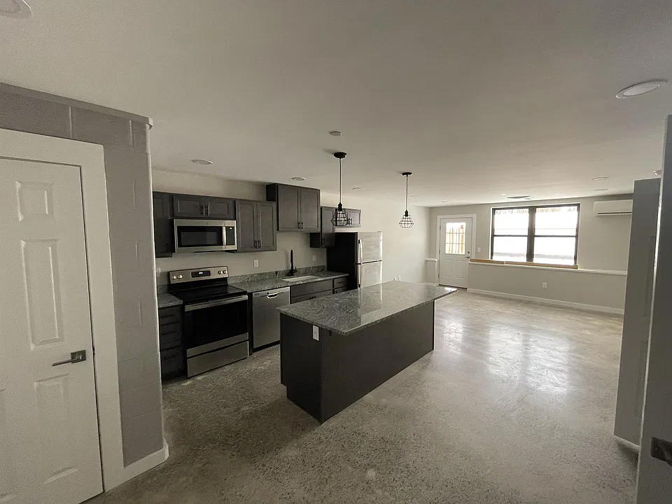 4641 Kasson Rd #1