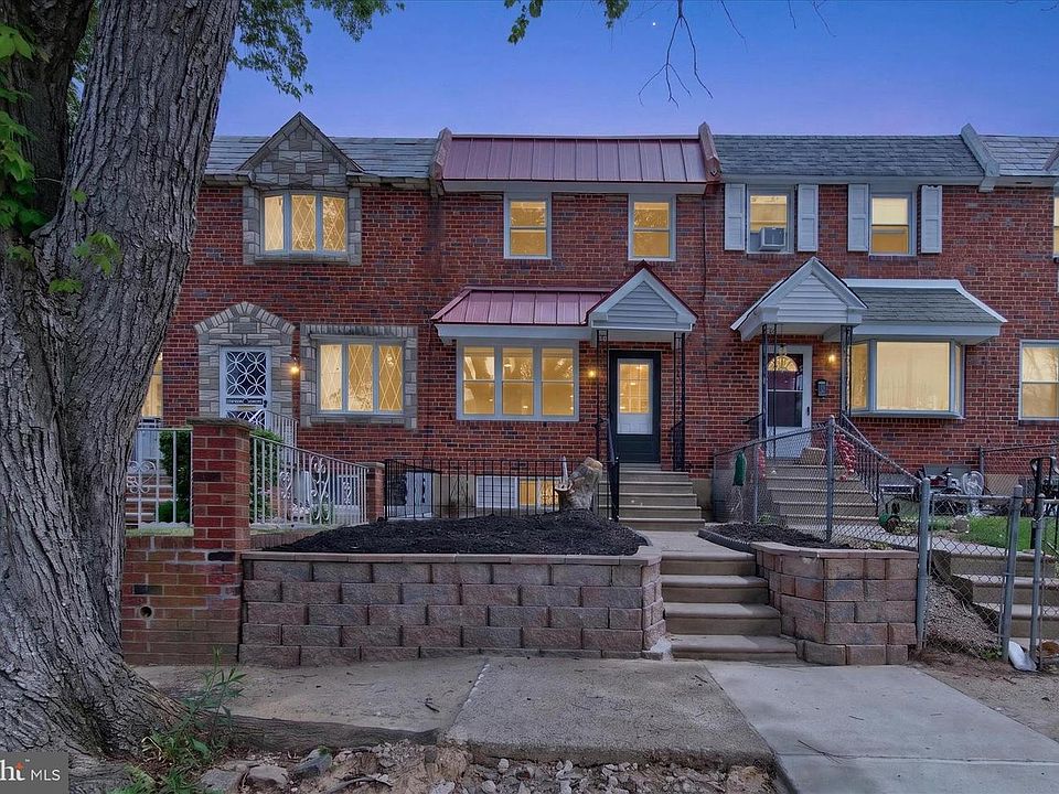 1st image of 8613 Rugby St