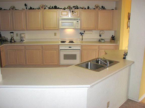 Kitchen open to family room