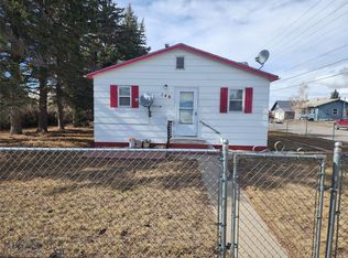 146 3rd Ave NW, Cut Bank, MT 59427