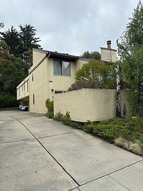 1st image of 2007 Parrott Dr Unit C
