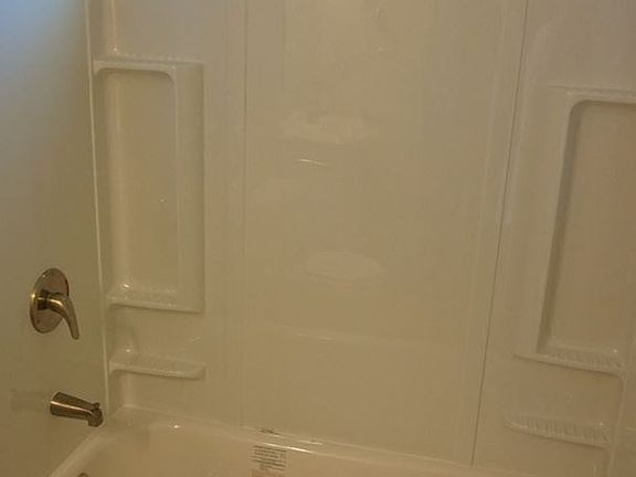 5th image of 1328 D St APT 01