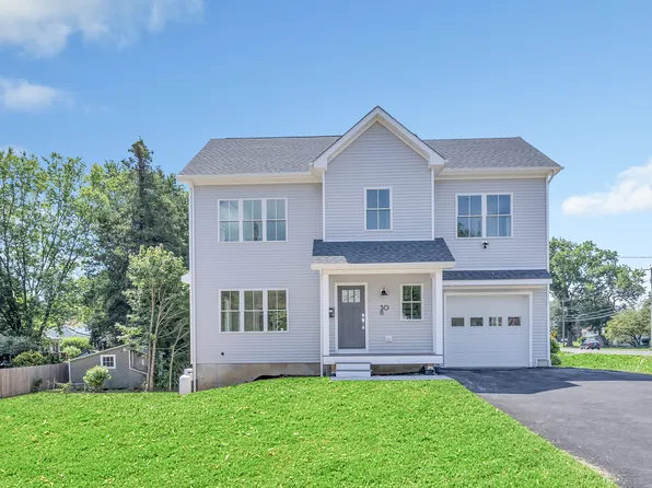 30 Bayberry Lane, Stratford, CT 06614