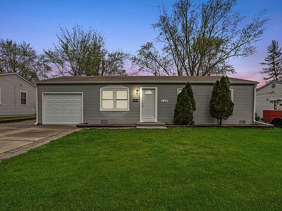2nd image of 228 Rivers View Dr