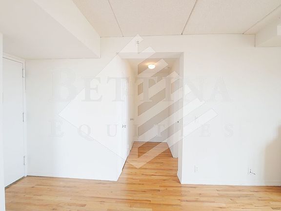 5th image of 94 E 4th St APT 807