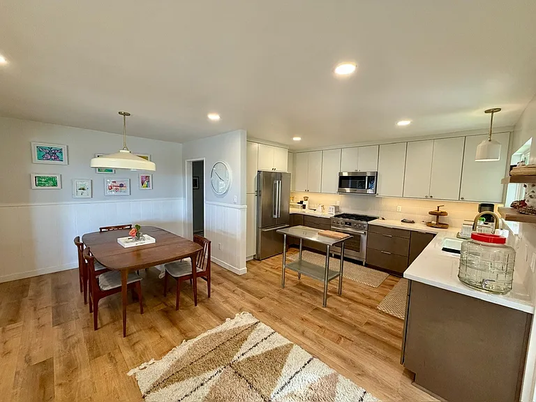 kitchen + dinning coming in from side patio. Remodeled kitchen in late 2024