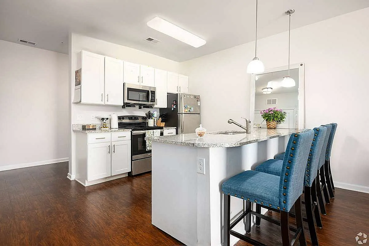 Kirkwood Place — Photo 1