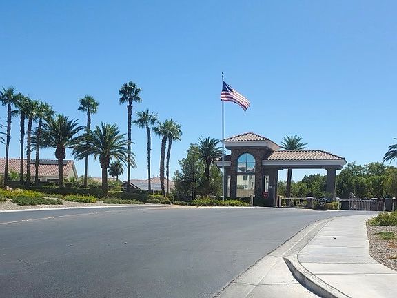 2nd image of 9622 Camino Capistrano Ln