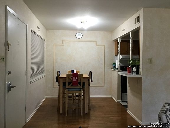 5th image of 6718 Callaghan Rd APT 305
