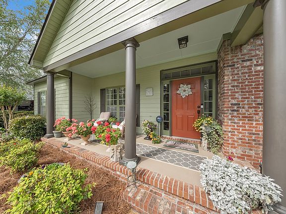 2nd image of 3692 Arbor Run Dr