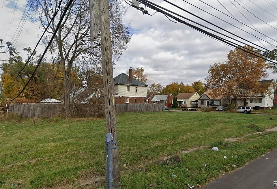 2nd image of 13211 Whitcomb St