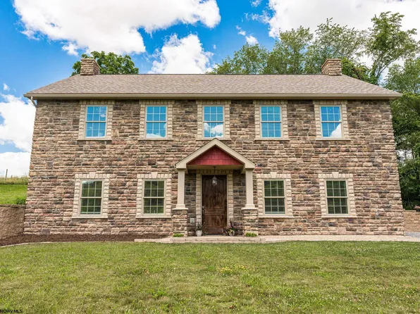 2410 Fairmont Rd, Morgantown, WV 26501