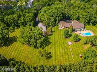 9 Mile Rd, Novi, MI 48374