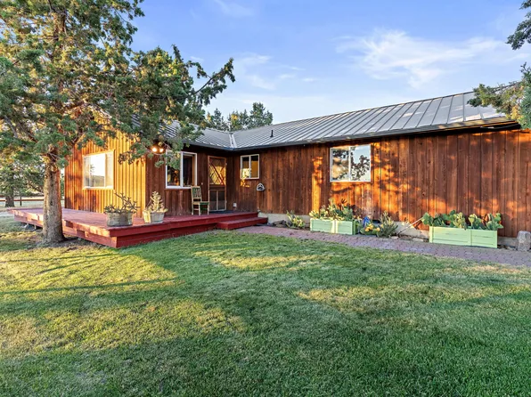 1594 SW Bent Loop, Powell Butte, OR 97753