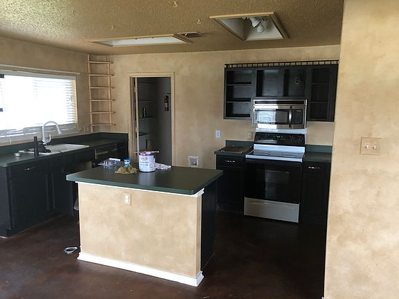2nd image of 6612 Tokalon Ln