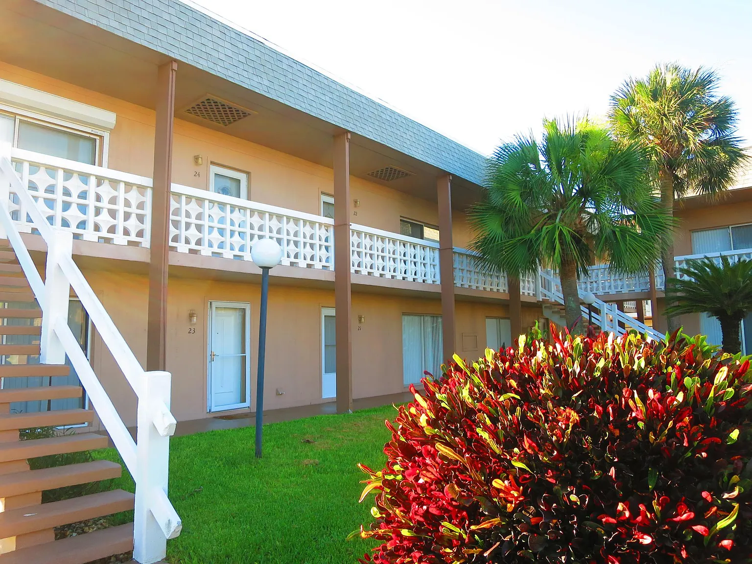2 bed, 800 sqft, $2,150 — Photo 4