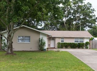 1418 Pineapple Ln, Clearwater, FL 33759