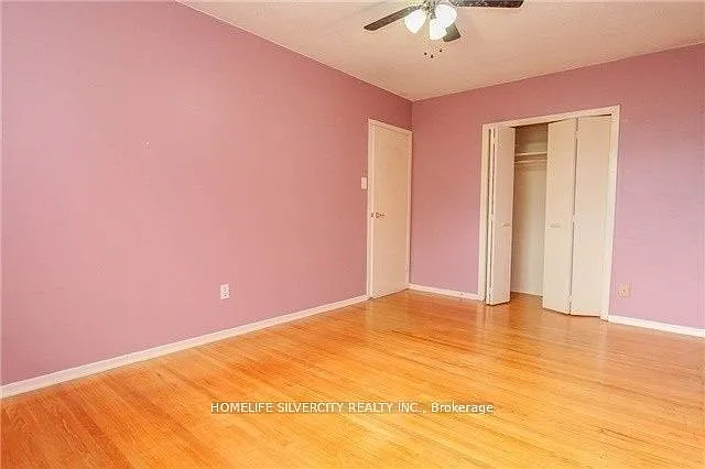 31 Lakeland Dr #UPPER LEVEL — Photo 11