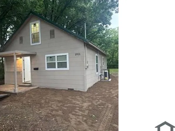1911 W Cherry St, Blytheville, AR 72315
