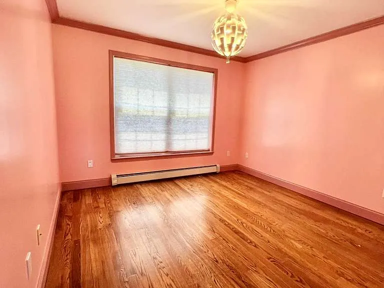 10 Apple Hill Dr — Photo 16