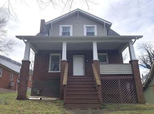 521 Riverland Rd SE, Roanoke, VA 24014