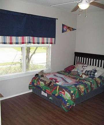 4th image of 1817 Little Deer Ln