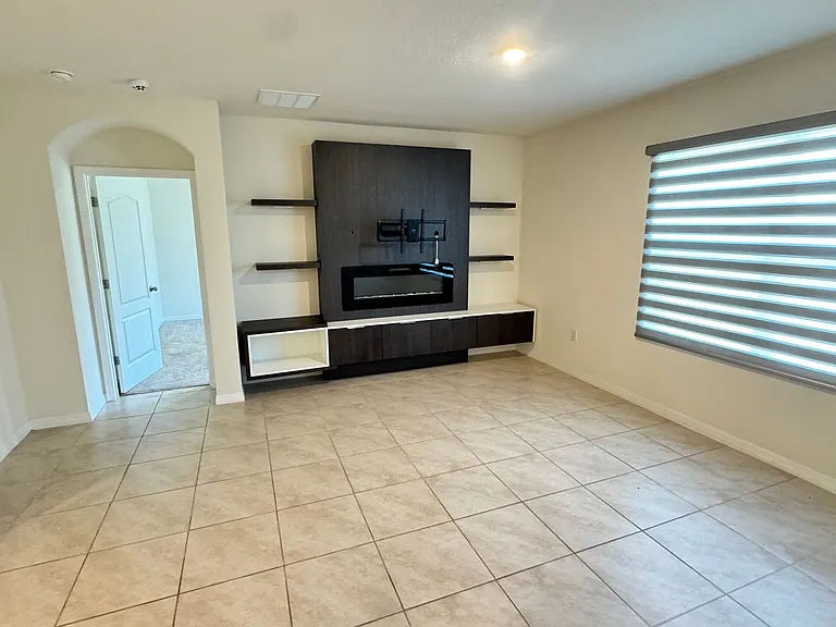 6746 Grace Hammock Rd — Photo 3
