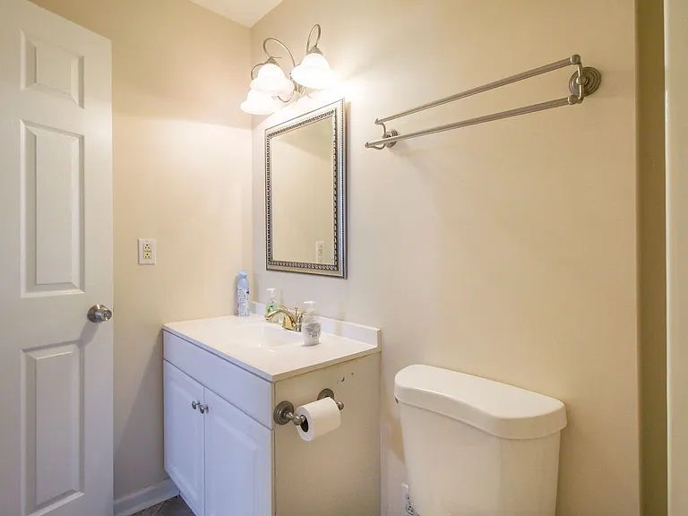 34 Knollwood Cir — Photo 15