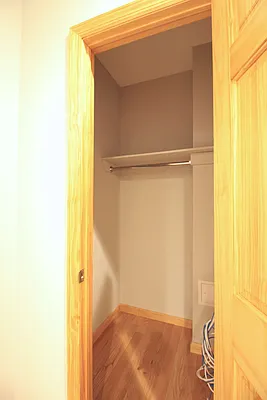 Rented by Compass | media 22