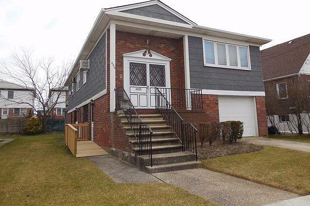 1st image of 560 Beach 125th St