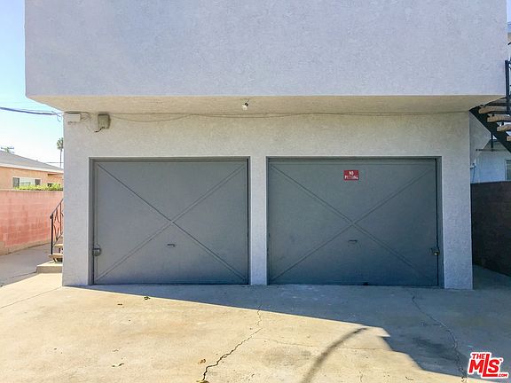 5th image of 4453 W 129th St