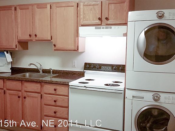 3rd image of 5241 15th Ave NE APT 3