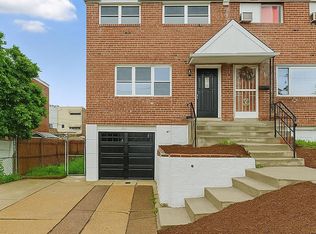 3657 Academy Rd, Philadelphia, PA 19154