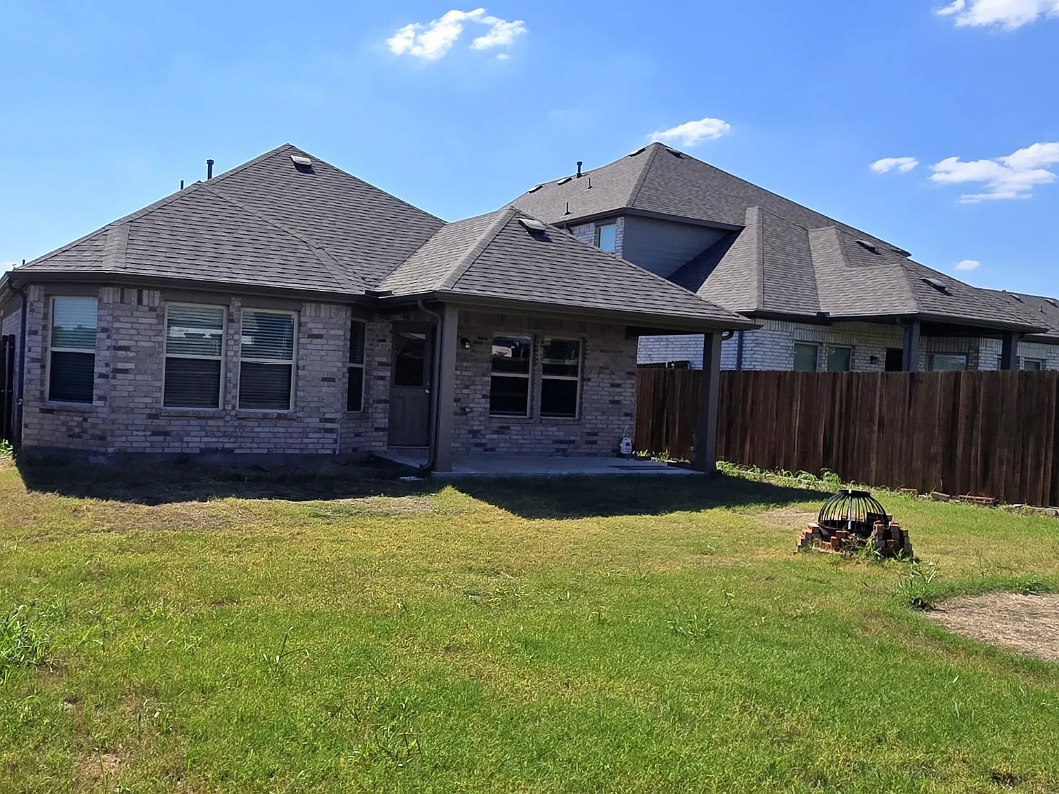 4 bed, 1768 sqft, $2,100 — Photo 4