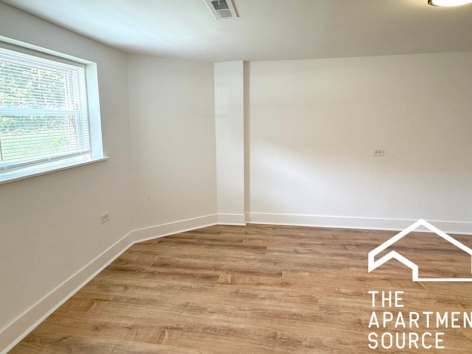 1st image of 6452 W Dickens Ave #B