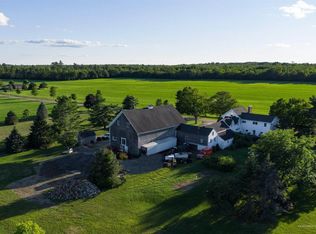 211 Smith Rd, Palmyra, ME 04965