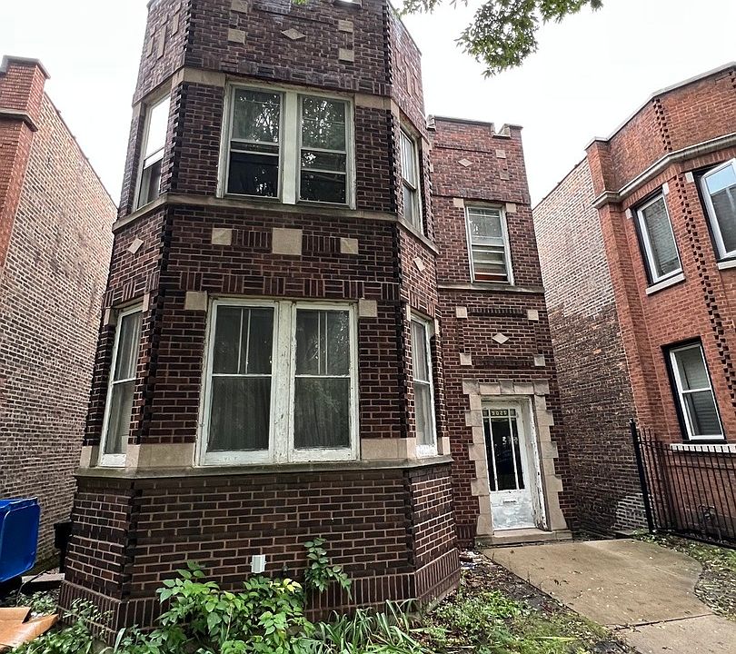 1st image of 9025 S Muskegon Ave
