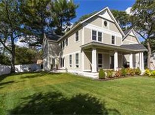 2 Benjamin Rd, Lexington, MA 02421
