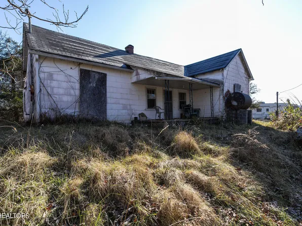 176 Moulton Rd, Fall Branch, TN 37656