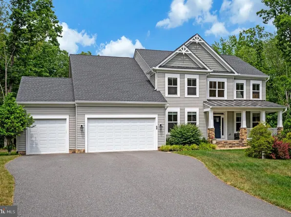 68 Bronco Ln, Fredericksburg, VA 22406
