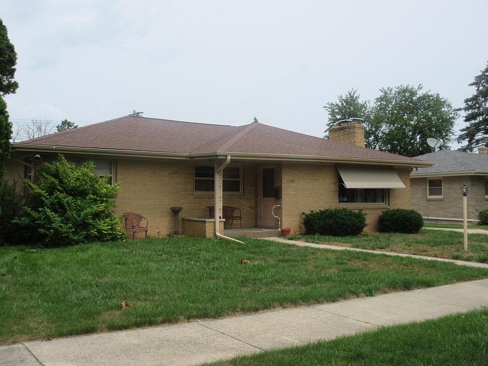 2nd image of 1104 Harmony Dr