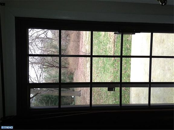 5th image of 18 Smyrna Ave