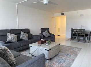 3930 University Center Dr APT 208, Las Vegas, NV 89119