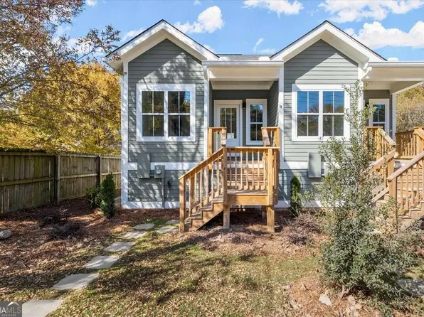 2050 Bolton Rd NW #B, Atlanta, GA 30318