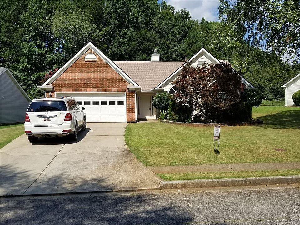 1st image of 435 Sterling Hill Dr