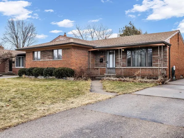 31122 Fairfield Dr, Warren, MI 48088