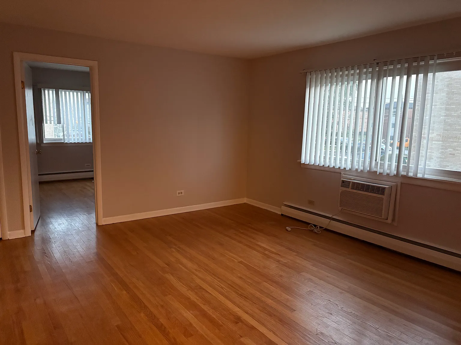 2 bed, $1,650 — Photo 3
