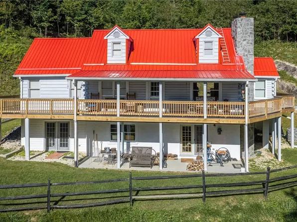 283 Deer Ridge Road, Crumpler, NC 28617